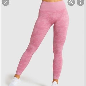 Gymshark Adapt camo seamless in pink